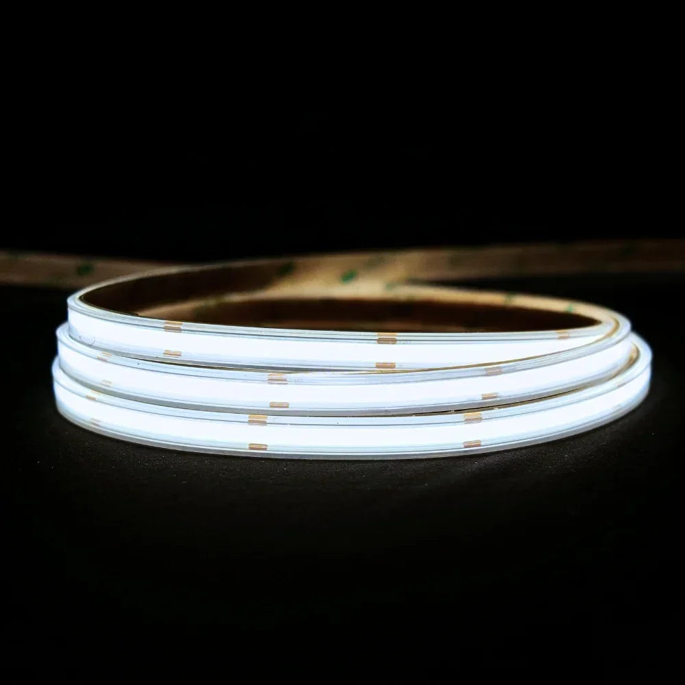 LED BORÐI - 6000K - COB 12w/m 230V